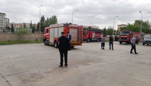 İtfaiye aracının altında kalan itfaiye eri hayatını kaybetti