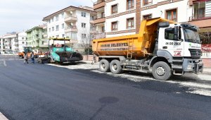 Mamak'ta asfalt çalışmaları devam ediyor