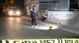 Karaman’da çıkan silahlı kavgada bir kişi vurularak yaralandı.