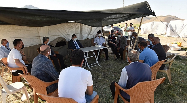 Vali Işık Mevsimlik Tarım İşçilerini Ziyaret Etti