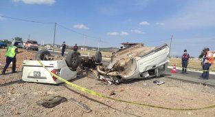 Bozkır'da kamyonet takla attı: 1 ölü, 1 yaralı