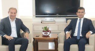 Başkan Karabacak'tan esnaflara yapılandırma kanunu hatırlatması