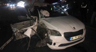 Belediye başkanının içinde olduğu otomobil kaza yaptı: 1 ölü, 2 yaralı