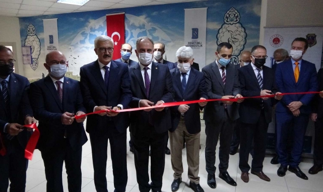 Konya Denetimli Serbestlik Müdürlüğü'nde atölyeler ve sosyal mağaza açılışı