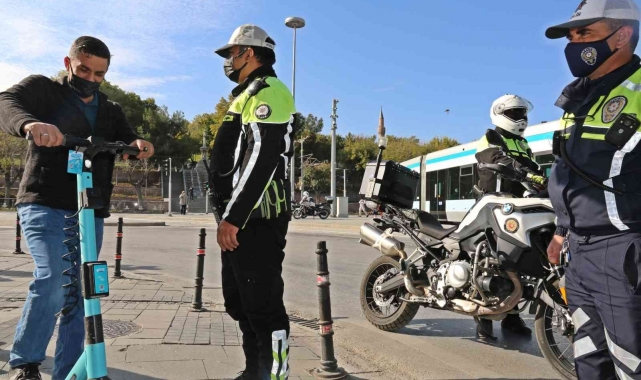 Konya'da elektrikli scooter denetimi