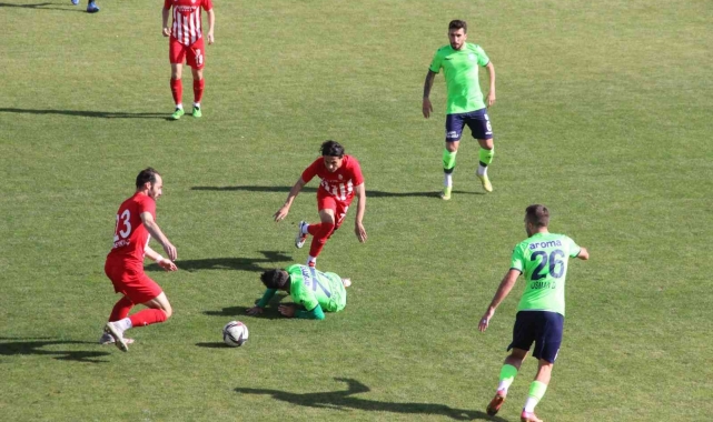 TFF 3. Lig: Karaman Belediyespor: 2 - Bursa Yıldırımspor: 2