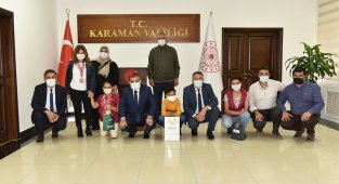 Vali Işık, başarılı sporcuları ödüllendirdi