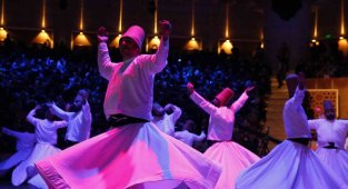 748. Vuslat Yıl Dönümü Anma Törenleri Şeb-i Arus programı ile sona erdi