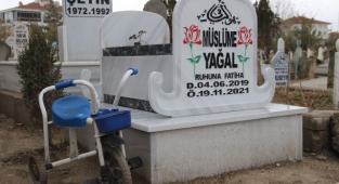 Müslime’ye beşikten mezar taşı