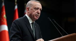 Cumhurbaşkanı Erdoğan: Türkçe'yi korumak beka meselesidir
