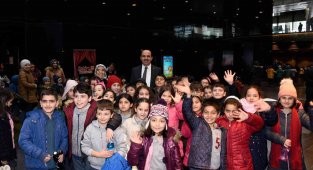 Konya Şehir Tiyatrosu 7 yeni oyunla daha tiyatro severlerle buluşacak