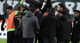 Konyaspor golü attı, Ahmet Çalık'ı andı