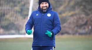 Konyaspor'da İlhan Palut ile sözleşme yenileniyor