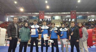 Selçuklu Belediyespor'dan Kick Boks'ta 5 madalya
