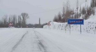 Beyşehir-Konya Karayolu ulaşıma yeniden açıldı