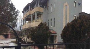 Konya'da gurbetçinin 3 katlı evinden hırsızlık