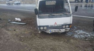 Konya'da kamyonet devrildi: 1 ölü, 3 yaralı