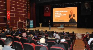 "Akşehir'den Dünya Markası Çıkar" konulu konferans düzenlendi