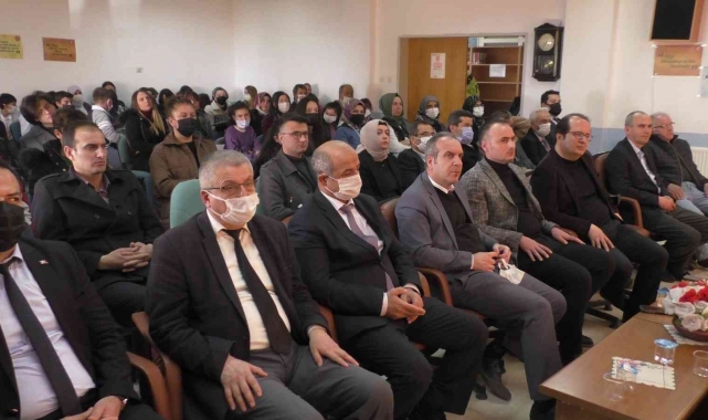 Beyşehir'de kütüphaneden en çok faydalananlara ödül