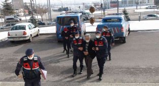 Karaman'da telefon kablolarını çalan 2 kişi tutuklandı