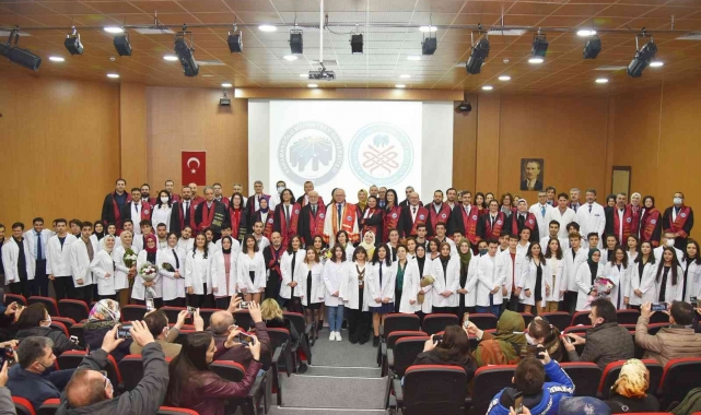 KMÜ'de beyaz önlük giyme töreni