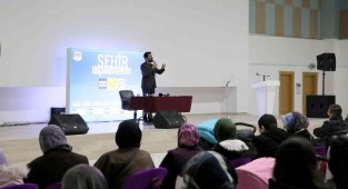Konya Büyükşehir Belediyesi Şehir Konferanslarını ilçelere taşıdı