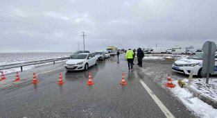 Konya'da ulaşıma kar engeli