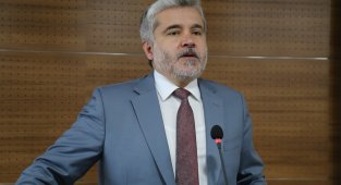 Rektör Şahin: "En mutlu olduğumuz çalışmalardan birisi kütüphanedir