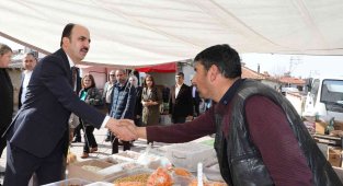 Başkan Altay ilçelerde vatandaşların Ramazan bereketine ortak oldu