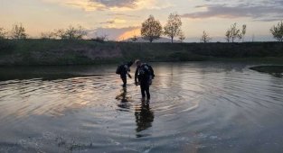 Serinlemek için sulama kanalına giren genç boğuldu