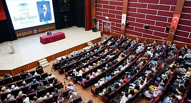 Akşehir'de Serdar Tuncer'le muhabbet ve şiir dolu gece