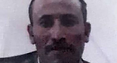 Eşini bıçakla, 2 çocuğunu da balkondan atarak öldürüp intihara teşebbüs eden baba öldü