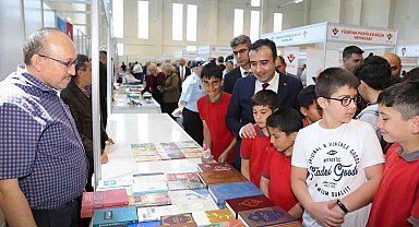Karaman Belediyesi 2. Kitap Günleri açıldı