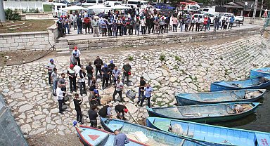 Beyşehir Gölü'nde yeni balık av sezonu dualarla açıldı
