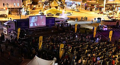Gezen Sinema Tırı'nın son durağı Kulu ilçesi oldu