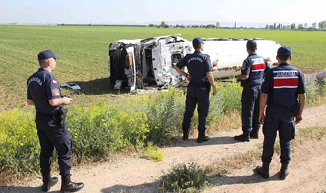 Karaman'da LPG yüklü tanker devrildi sürücüsü hayatını kaybetti