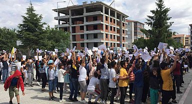 Kulu'da 7 bin 731 öğrenci karne sevinci yaşadı