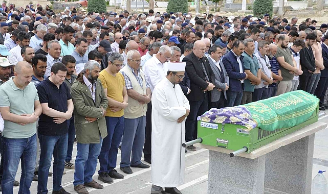 Selde hayatını kaybeden 5 çocuk annesi toprağa verildi
