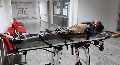 Aksaray'da 2 kişi sokak ortasında silahla vurularak yaralandı