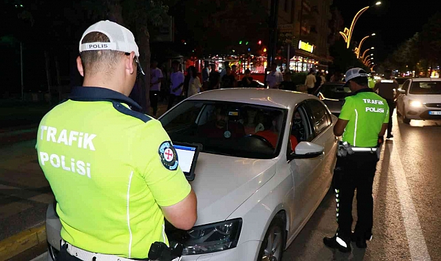 Aksaray'da trafik denetimleri sürüyor