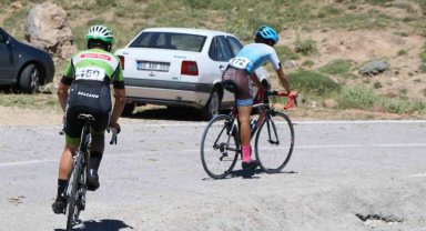 Hasandağı tırmanışı için pedal çevirdiler
