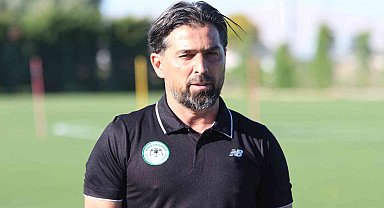 İlhan Palut: "Futbol bütün sonuçlara açık bir oyun"