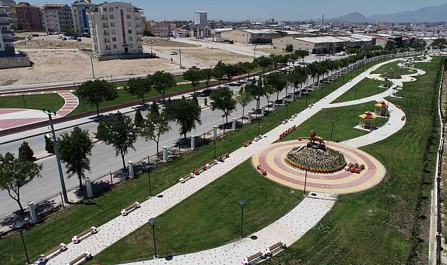 Karaman'da yapılan taraftar meydanı herkesin ilgisini çekiyor