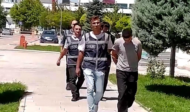 Konya'da 2 bin litre akaryakıt çalan hırsızlar yakalandı