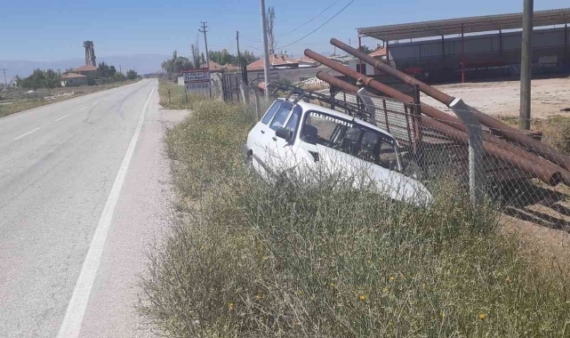 Konya'da otomobiller çarpıştı: yaralı