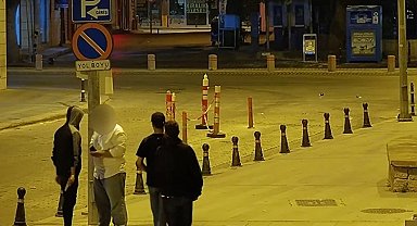 Bisikletlinin parasını gasp eden şüpheliler