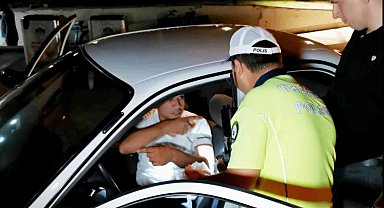 "Dur" ihtarına uymayan sürücü alkol metreyi üflemedi "Beni cezaevine atın" dedi