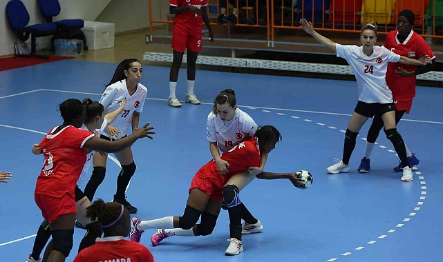 Kadın Hentbolculardan ikinci galibiyet