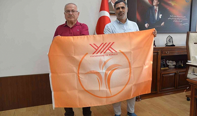 KMÜ'ye 2022 Engelsiz Üniversiteler kategorisinde iki bayrak