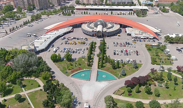 Konya Otogarı aldığı TSE belgeleriyle Türkiye'de tek oldu